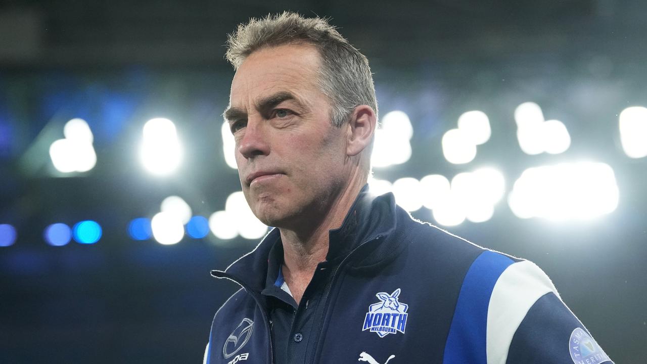 AFL 2024: North Melbourne coach Alastair Clarkson reacts to Paul Roos ...