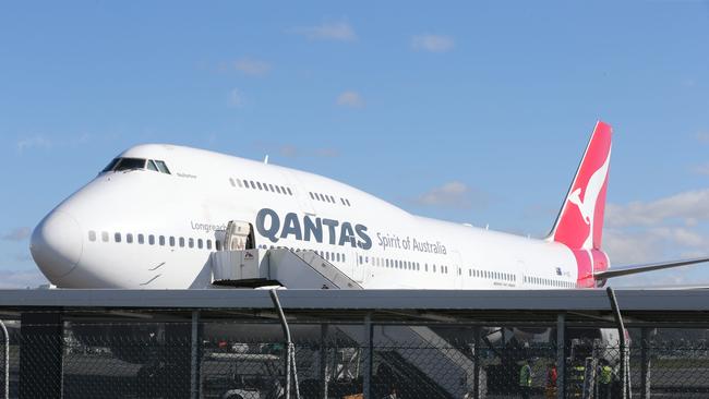 A row is developing about Qantas’ freight runs during curfew hours. Picture: Glenn Hampson.