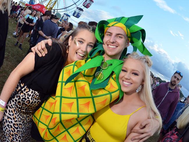 Big Pineapple Music Festival. Bronte O'Hara, Chloe Williams and Logan McMaley.