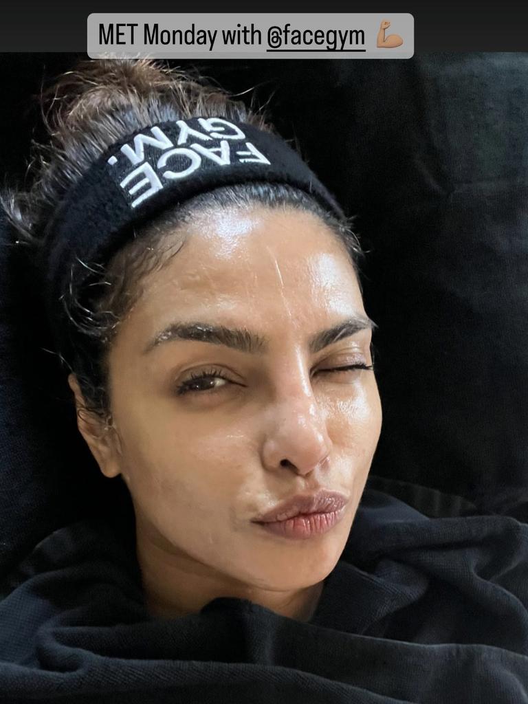 Met Gala 2023 Priyanka Chopra Jonas Facegym Selfie Exposes Skincare ‘secret’ Au