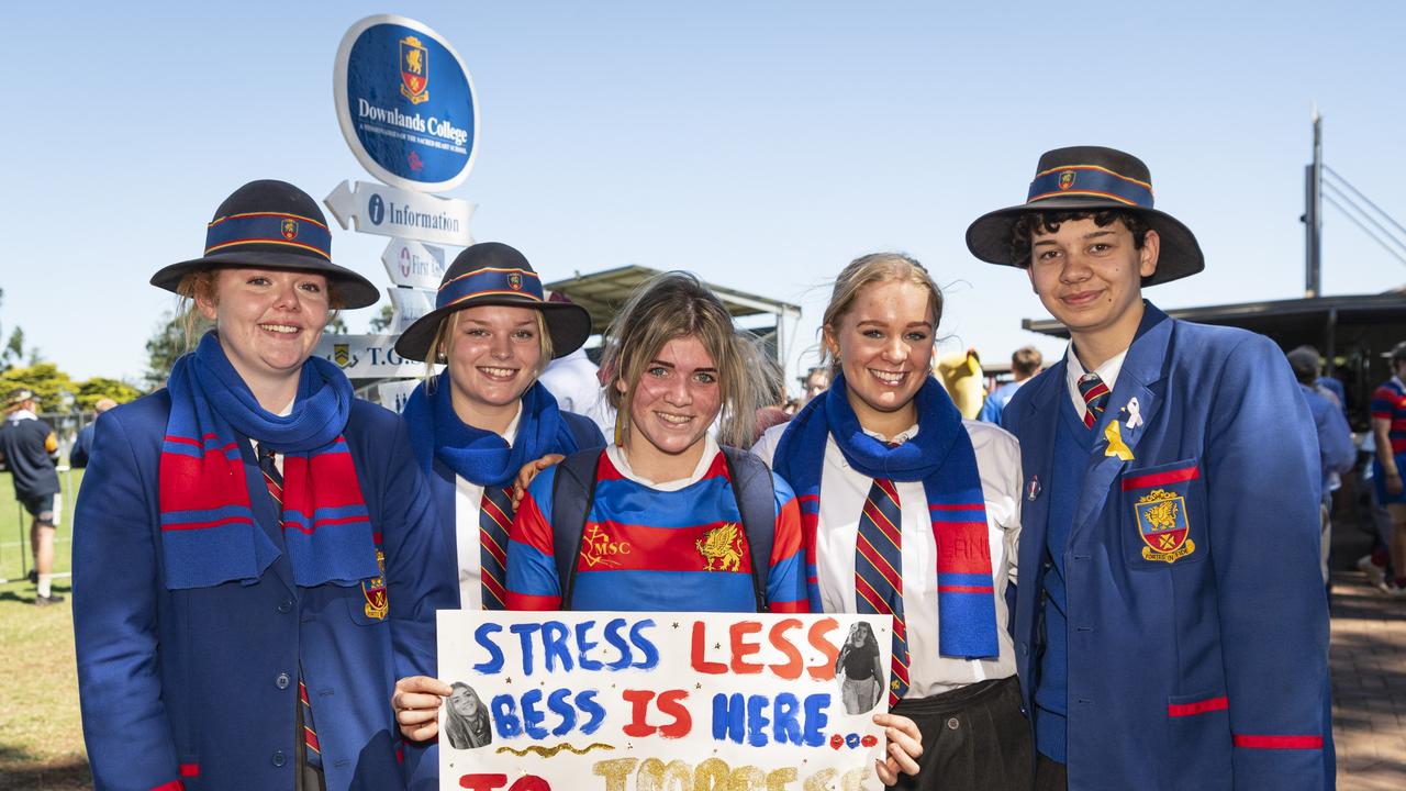 Downlands player Bess Murray holds the sign made for her with fellow students (from left) Hailey Price, Chelsey Perry, Jem Smith and Jacob Hastie. Picture: Kevin Farmer