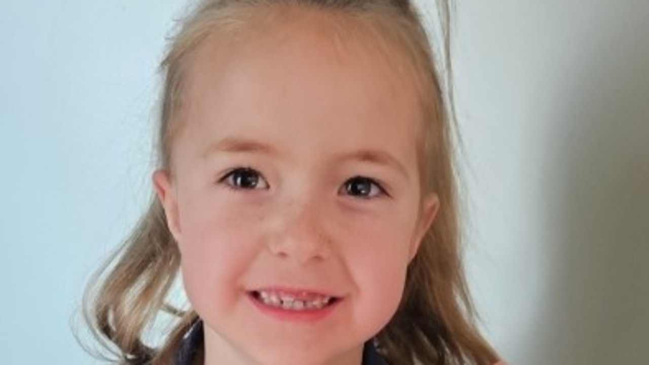 ‘Town in mourning’ after little girl’s heartbreaking death