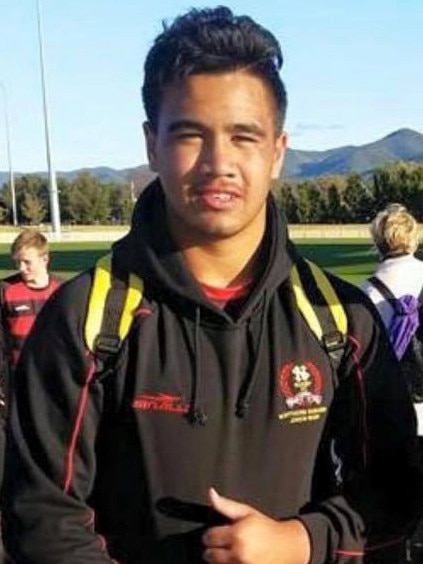 Keith Titmuss playing for Hunters Hill rugby union club as a teenager.