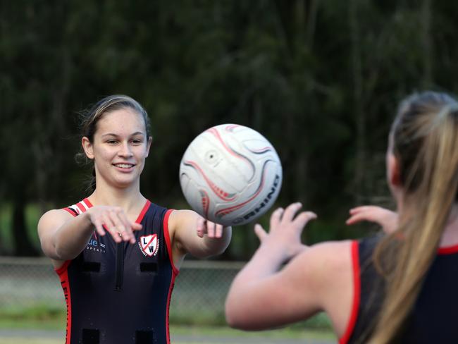 Leichhardt Wanderers players Maddie Baker and Sarah Waugh. Picture: AAP/Craig Wilson