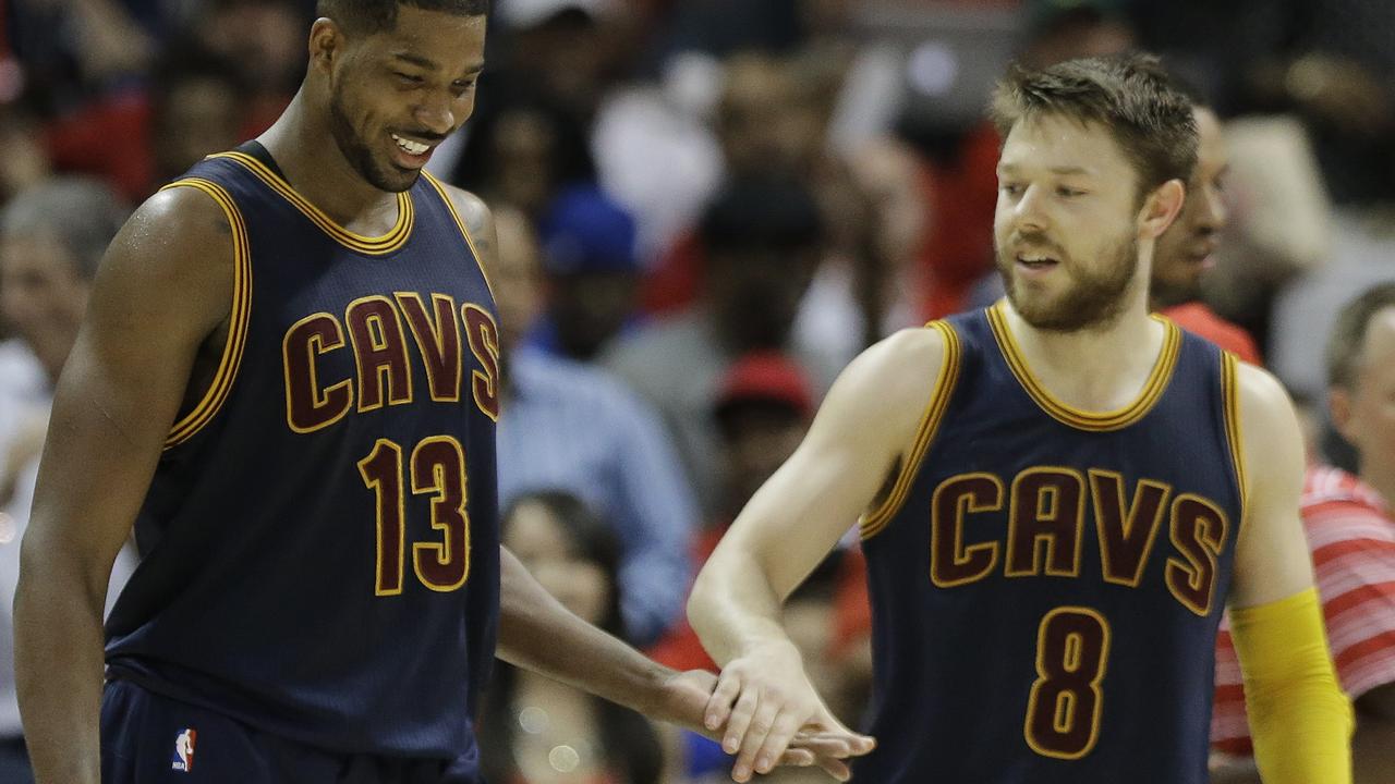 Dellavedova lebron sale