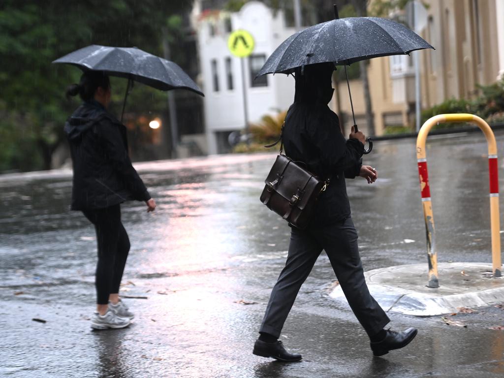 Sydneysiders woke to a wet Friday morning with more than 100mm of rainfall across Sydney in the last 24 hours. Picture: Jeremy Piper