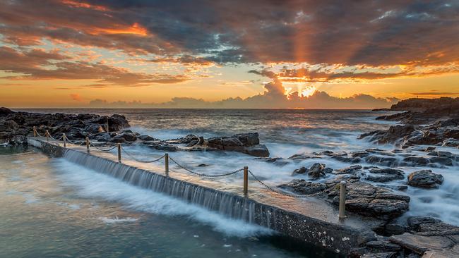 Kiama rock pool. Picture Matt Dowse