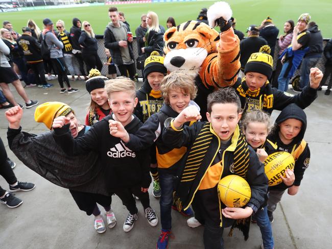 Young Tigers fans. Picture: Alex Coppel