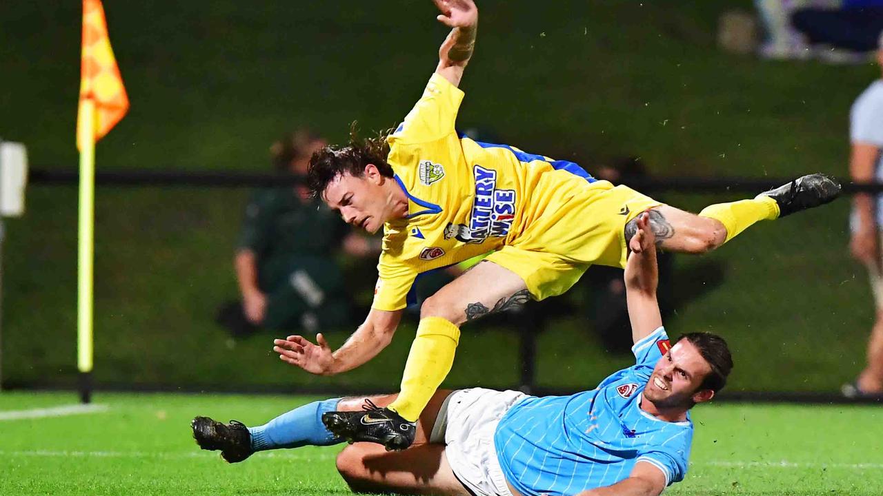 SOCCER: Men's, Kawana V Maroochydore Swans. Picture: Patrick Woods.