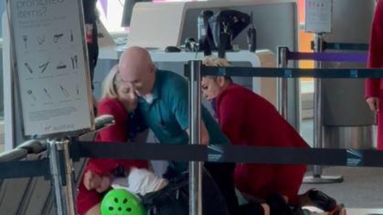 Dramatic citizen’s arrest at major airport