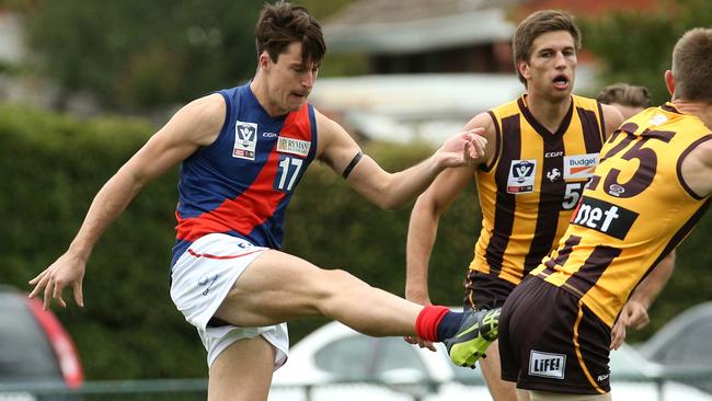 Lochlan Dickson in action for Coburg. Picture: Hamish Blair