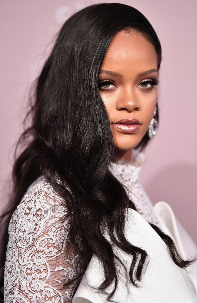 It's Official, Rihanna's Fenty Fashion Label Is Open For Business - NZ  Herald