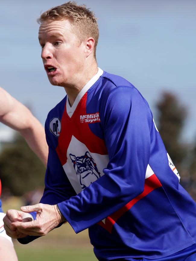 Louis Hill in action for North Heidelberg.