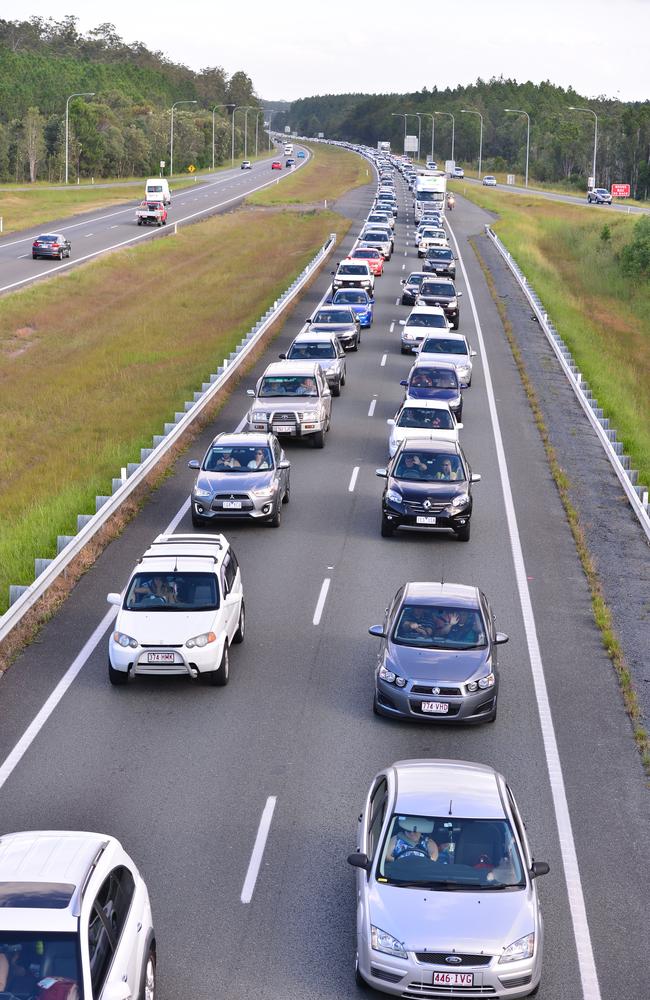 Traffic congestion on the Bruce Highway near Roys Road. Photo: John McCutcheon / Sunshine Coast Daily