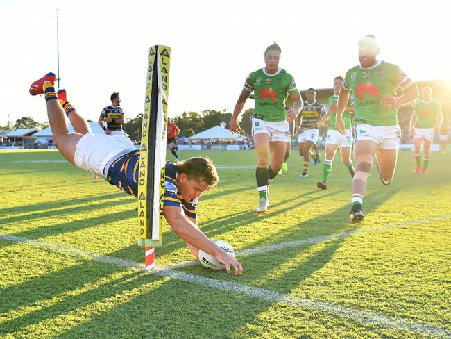 Ethan Parry dives over to score for the Eels. Picture: Gregg Porteous/NRL Photos