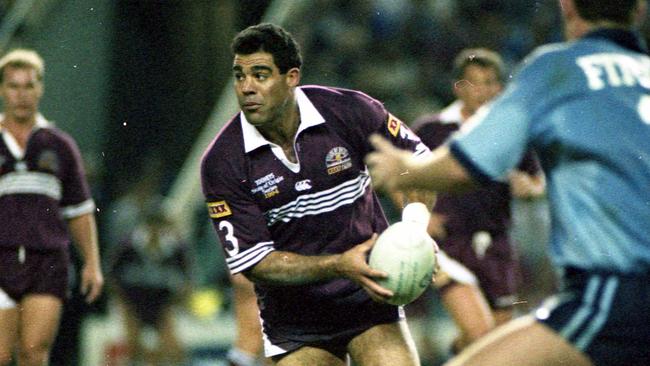 News/sport 23/5/1994. Game one of the rugby league State of Origin series, 1994, Queensland vs New South Wales at Sydney Football Stadium. Queensland won 16-12 but NSW won the series 2-1. Queensland's Mal Meninga runs with the ball. Neg/no 35/P/10385-7 box/no Picture by Jim Fenwick Scanned May/ 2010 The Courier-Mail Photo Archive