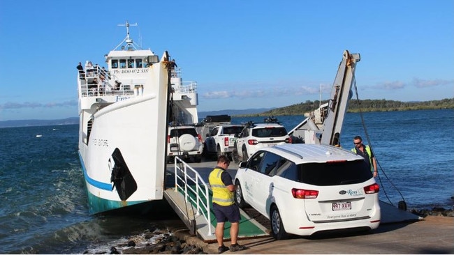 The funeral car leaving the barge at River Heads. Picture: Fraser Coast Chronicle