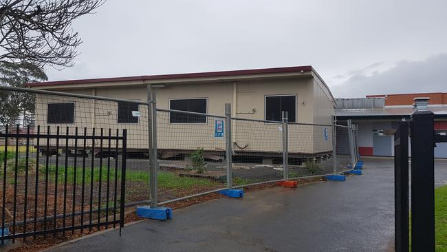 An empty relocatable building that has been sitting at St Leonards Primary School in Glenelg North since November.