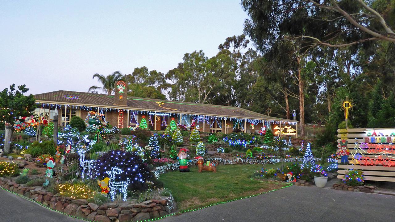 Peg &amp; Bill's Christmas Lane Lights Display – 5 Christmas Lane, Lobethal Picture: Bill Chartres