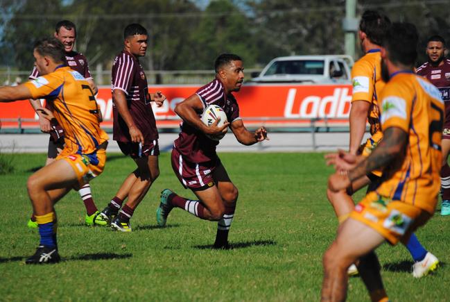 Roy Bell on the run for the Casino Cougars in NRRRL.