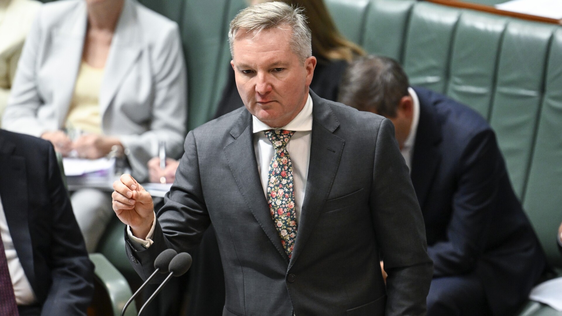 Labor’s ‘laughable’ community batteries program a ‘chimera’