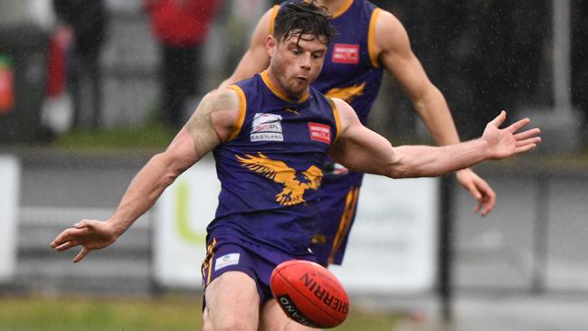 Vermont’s Lachlan Johns has found plenty of the footy to Round 3. Picture: AAP Image/James Ross