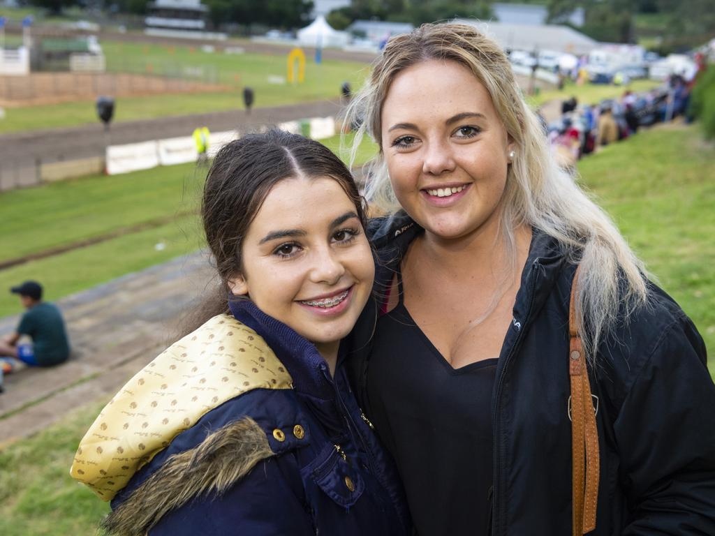 Brianna Wilson (left) and Larae Rock at the 2022 Toowoomba Royal Show, Friday, March 25, 2022. Picture: Kevin Farmer