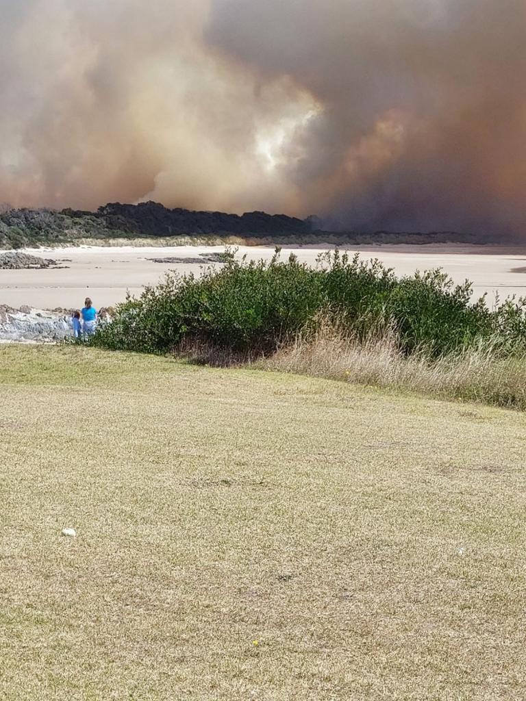 Out of control fire at Port Latta on Tasmania's North-West Coast. March 3, 2024. Picture: Supplied