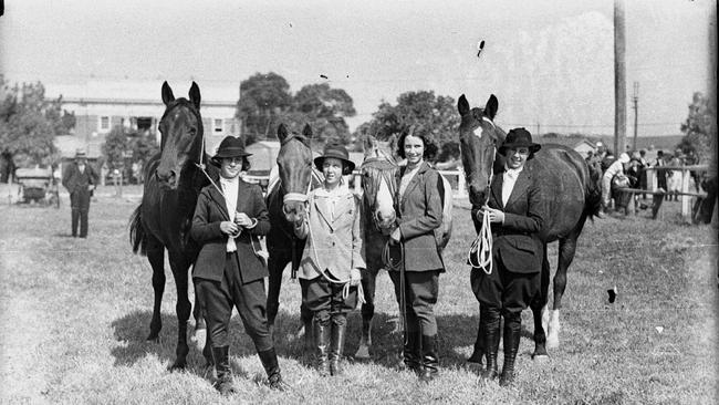 Equestrian contestants at the 1935 Brookvale Show. Picture State Library of NSW