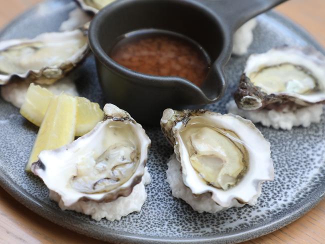 Local Rock Oysters at Hotel Centennial. Picture: AAP/Chris Pavlich