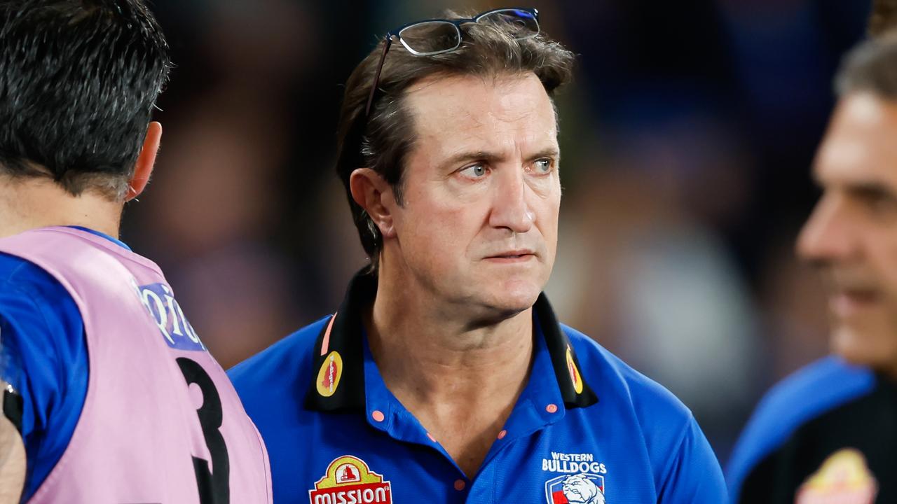 MELBOURNE, AUSTRALIA - AUGUST 4: Luke Beveridge, Senior Coach of the Bulldogs is seen during the 2023 AFL Round 21 match between the Western Bulldogs and the Richmond Tigers at Marvel Stadium on August 4, 2023 in Melbourne, Australia. (Photo by Dylan Burns/AFL Photos via Getty Images)