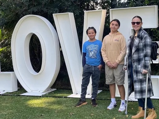 Beth Whaanga and her children. Picture: GoFundMe/Supplied.