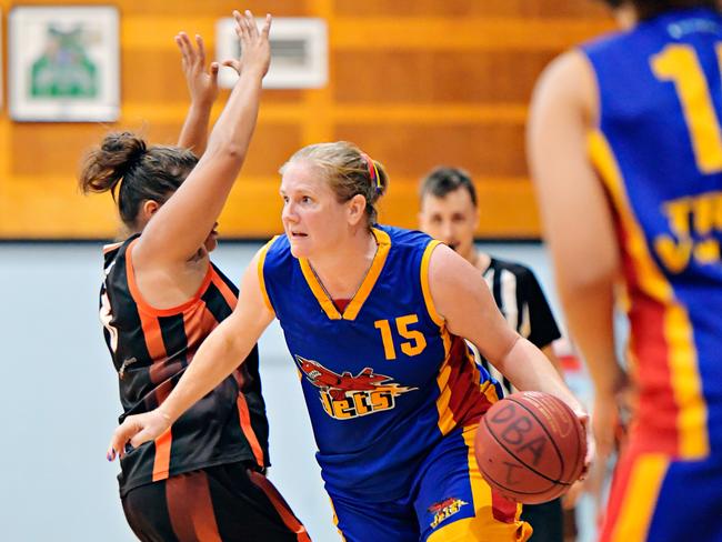 Jets’ Tania Dhu had a standout 2017 DBA Championship Grand Final against Eagles, scoring three crucial three-pointers in the first quarter. Picture: MICHAEL FRANCHI