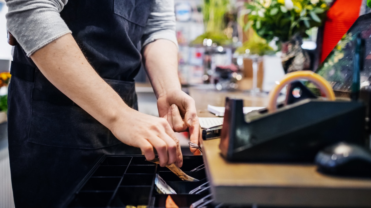 April retail sales expecting small increase as Australians cut back on spending