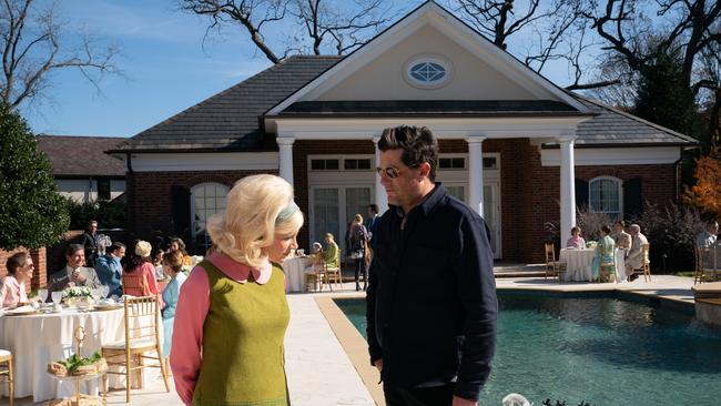 Michael Showalter and Jessica Chastain on the set of The Eyes of Tammy Faye. Picture: Searchlight Pictures