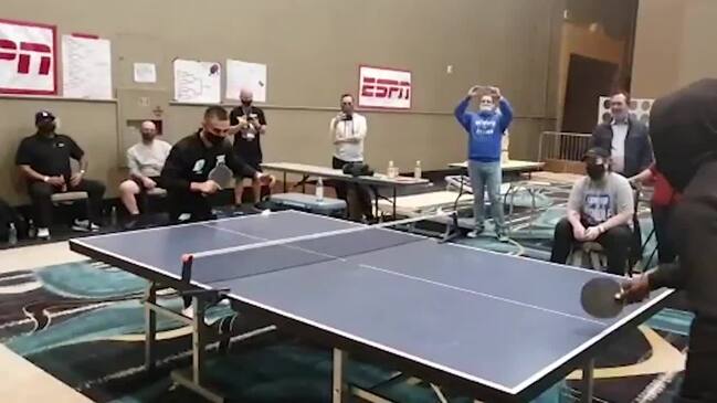 Aussie beats Terence Crawford at table tennis