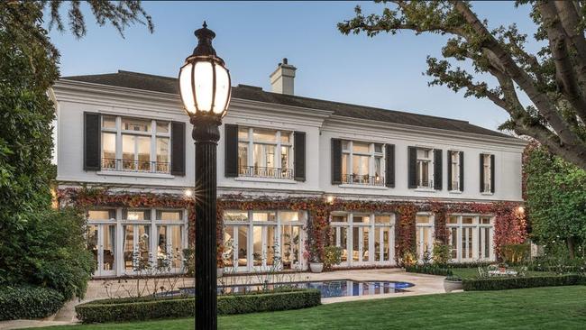 Ex-Lord Mayor Ron Walker’s home sold for $60m.