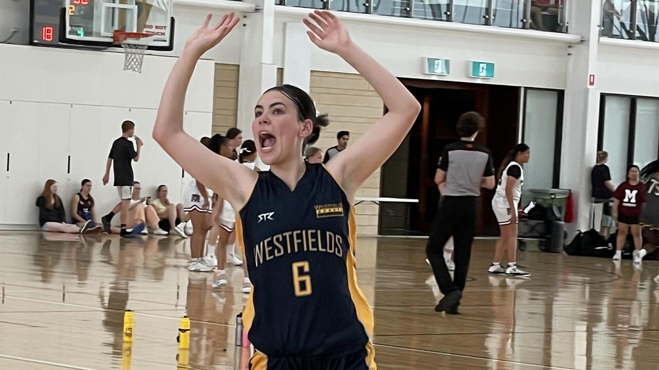 Caption Jessie-May Hall in action for Westfields Sports High at the 2022 Australian School Championships for basketball.