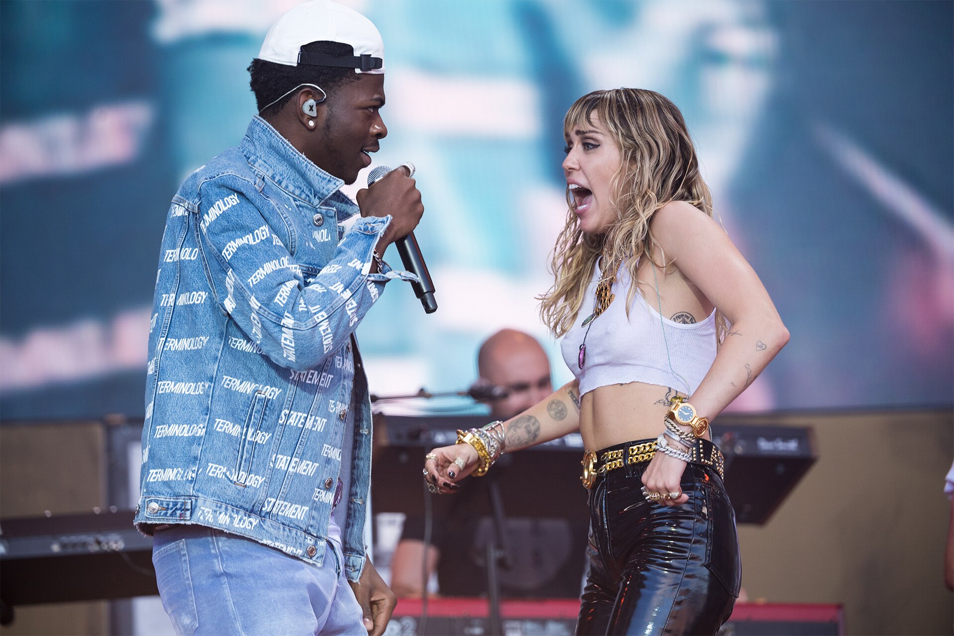 Miley Cyrus And Lil Nas X Are Headed To Melbourne For A Bushfire Relief Concert - GQ Australia