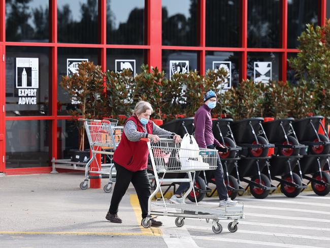 ADELAIDE, AUSTRALIA - NewsWire Photos AUGUST 24,  2021: A general view including signage of Bunnings store in Mile End, Adelaide. NCA NewsWire / David Mariuz