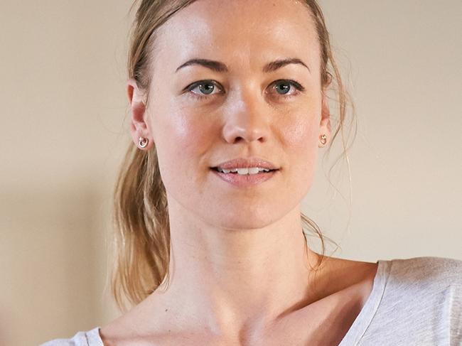 Sofie Werner (Yvonne Strahovski) at GOPA in STATELESS, image Ben King