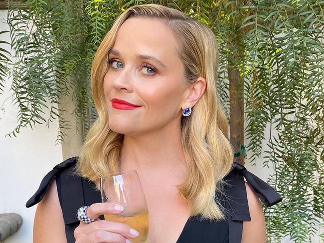 Reese Witherspoon looking like a Hollywood dream.