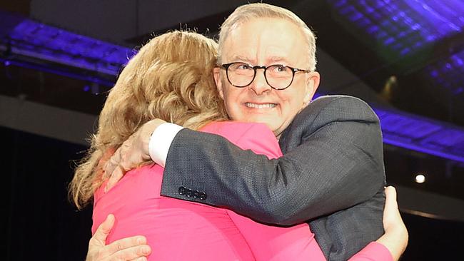 FEDERAL ELECTION TEAM 2022. LABOR BUS TOUR 155/22Federal Labor leader Anthony Albanese pictured in Brisbane today at the Labor Party campaign launch. Anthony arrives to cheers from the crowd and runs on to the stage with QLD Premier Annastacia Palaszczuk .   Picture: Sam Ruttyn