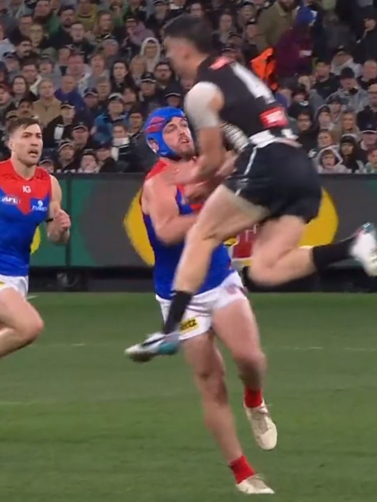 Maynard’s infamous hit on Angus Brayshaw. Photo: Fox Sports