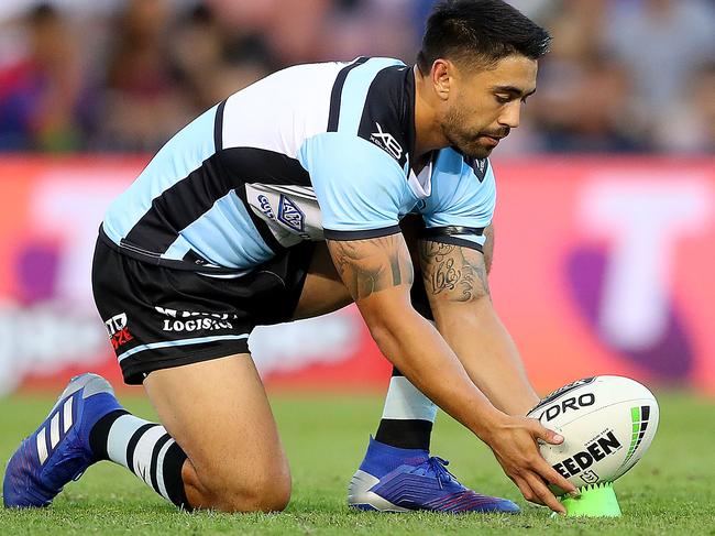 NEWCASTLE, AUSTRALIA - MARCH 15: Shaun Johnson of the Cronulla Sharks lines up for goal  during round one NRL match between the Newcastle Knights and the Cronulla-Sutherland Sharks at McDonald Jones Stadium on March 15, 2019 in Newcastle, Australia. (Photo by Tony Feder/Getty Images)