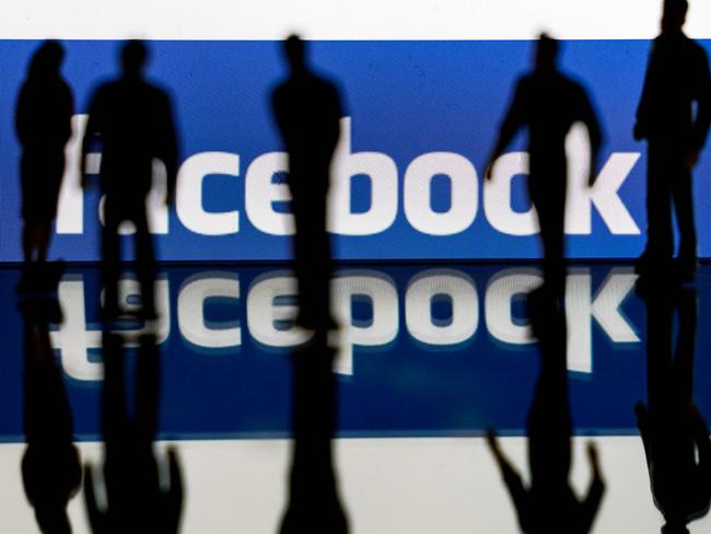 Facebooks Australian news ban has disrupted the pages of emergency services while triggering accusations of censorship.