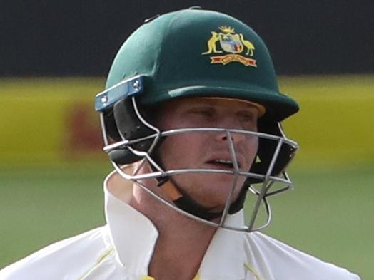 Cricket - South Africa vs Australia - Third Test - Newlands, Cape Town, South Africa - March 25, 2018   Australia's Steve Smith reacts after losing his wicket   REUTERS/Mike Hutchings - RC1CE93BEE60