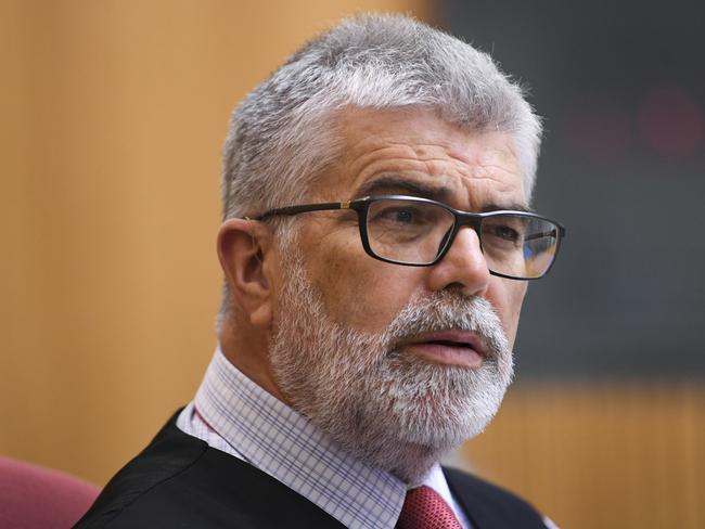 Labor’s industry spokesman Kim Carr said the scheme was just a “stream of underfunded, disconnected, piecemeal programs that no one has heard about”. Picture: AAP