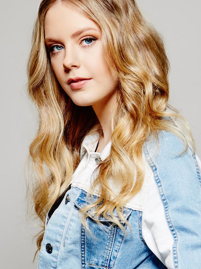 Sophia Chesworth is celebrating the launch of her first EP.