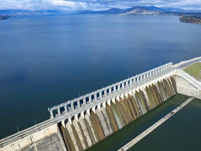 HUME DAMHume dam near AlburyPICTURED: Hume dam PICTURE: ZOE PHILLIPS